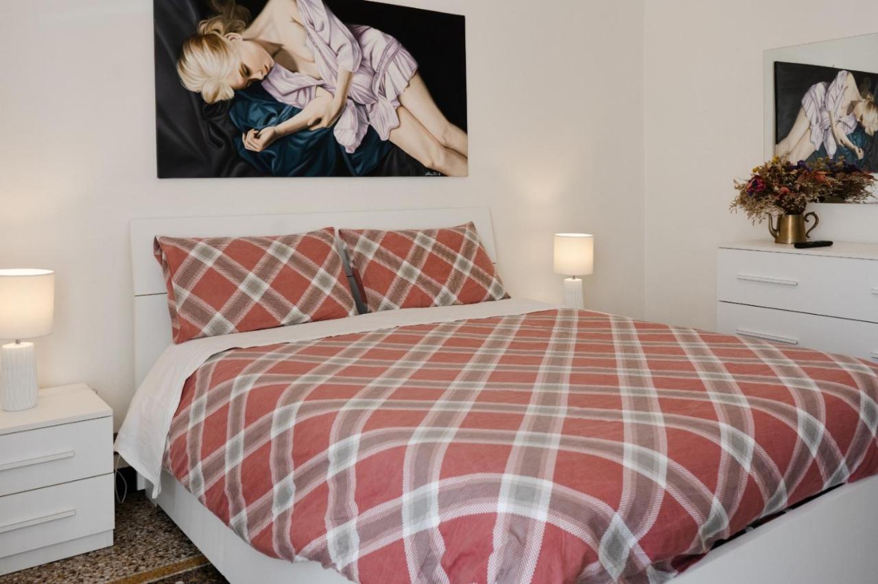 Costa E Mare Apartment ซาโวนา ภายนอก รูปภาพ